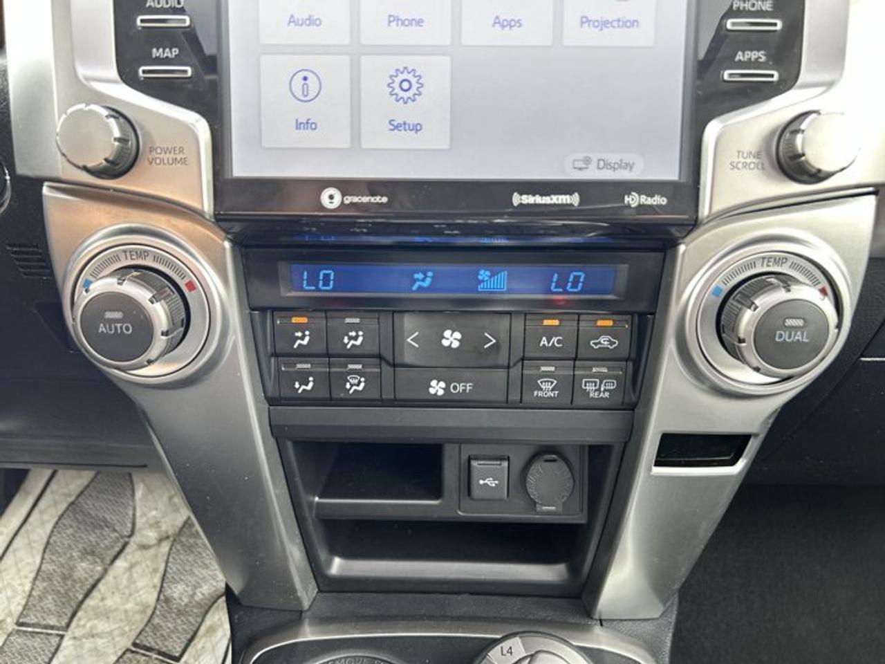 2023 Toyota 4Runner SR5 4WD | No Accidents | Leather Seats | Heated Steering Photo