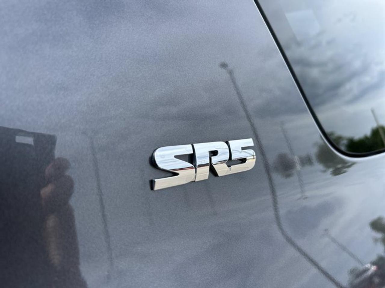 2023 Toyota 4Runner SR5 4WD | No Accidents | Leather Seats | Heated Steering Photo