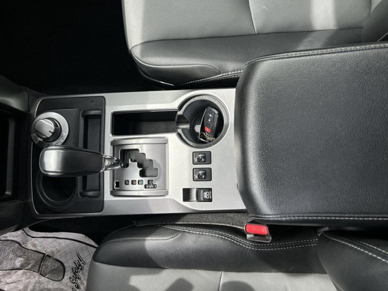 2023 Toyota 4Runner SR5 4WD | No Accidents | Leather Seats | Heated Steering Photo