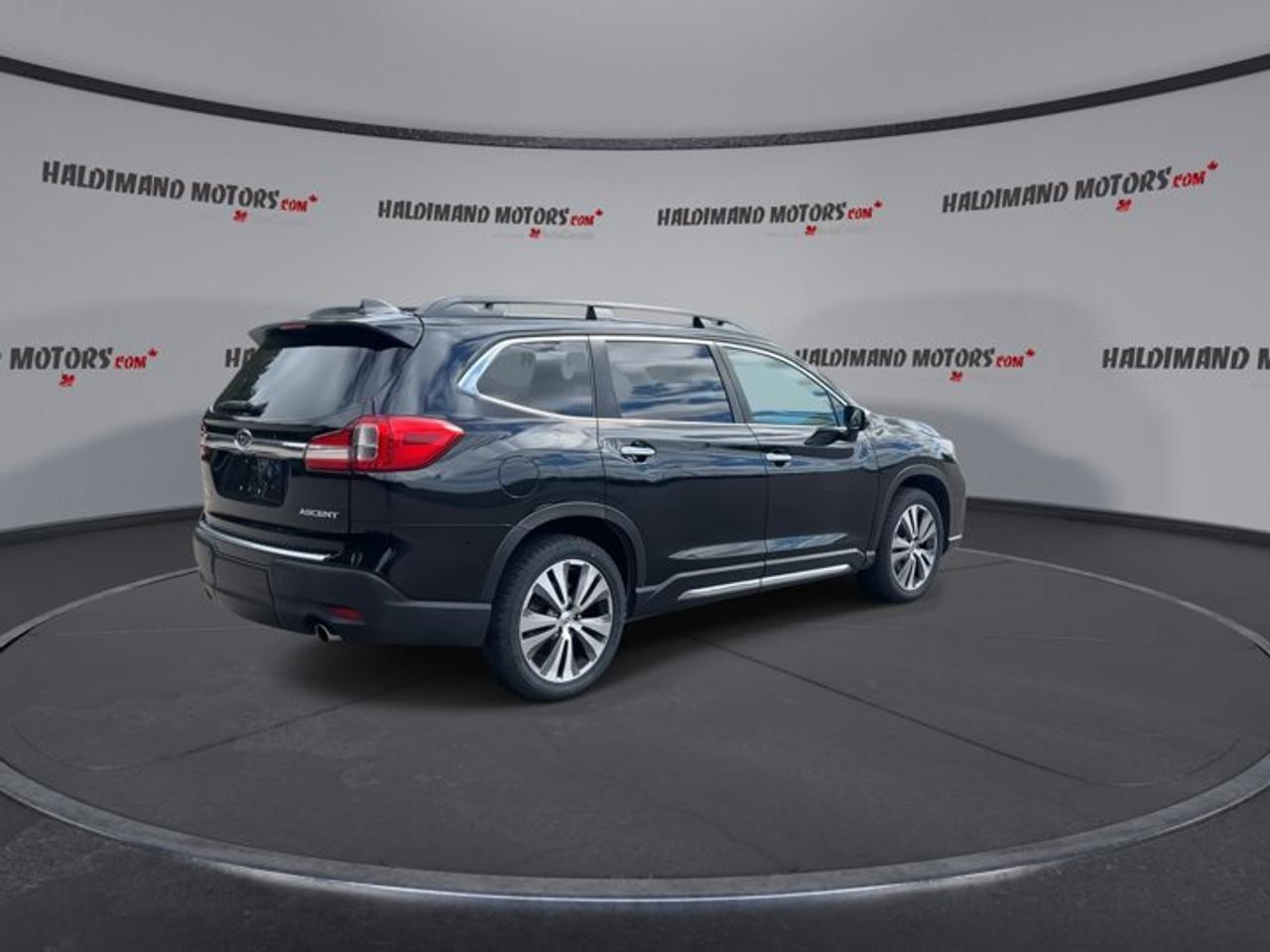 2021 Subaru ASCENT Touring | No Accidents | Panoramic Sunroof | Vent. Front Seats Photo