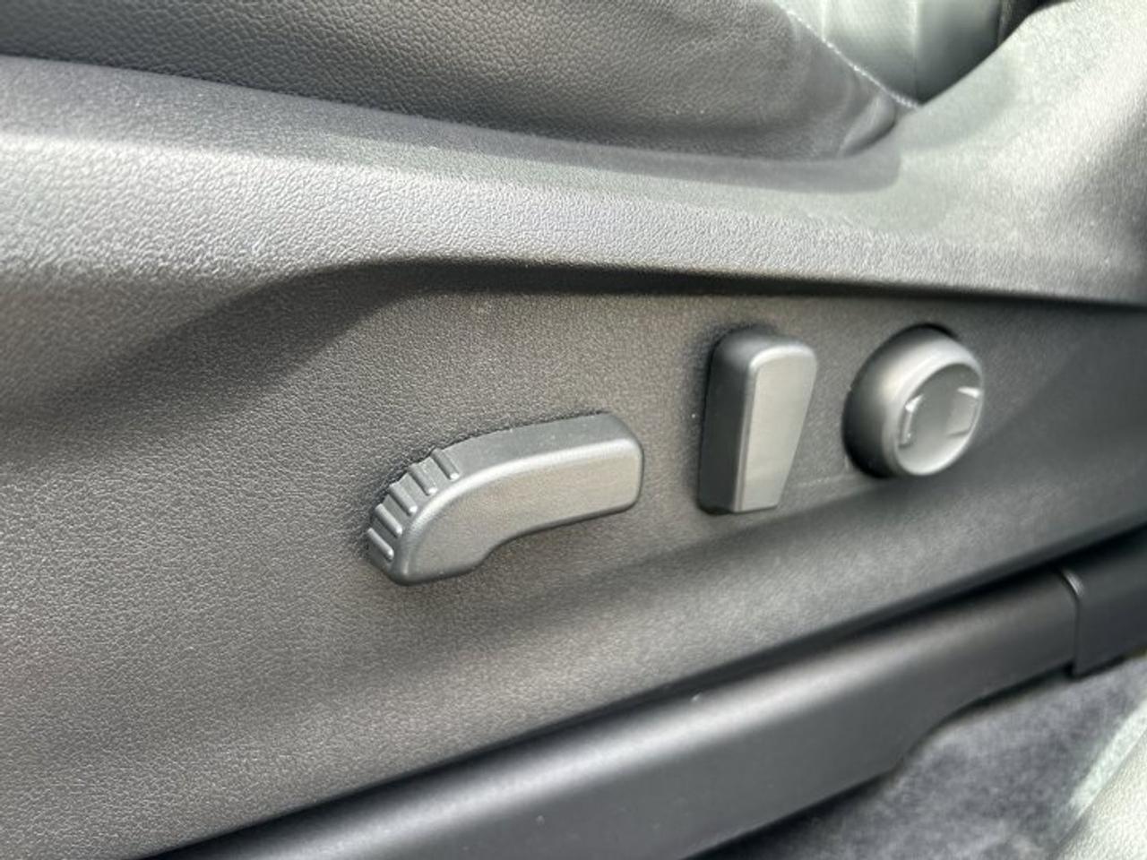 2021 Subaru ASCENT Touring | No Accidents | Panoramic Sunroof | Vent. Front Seats Photo