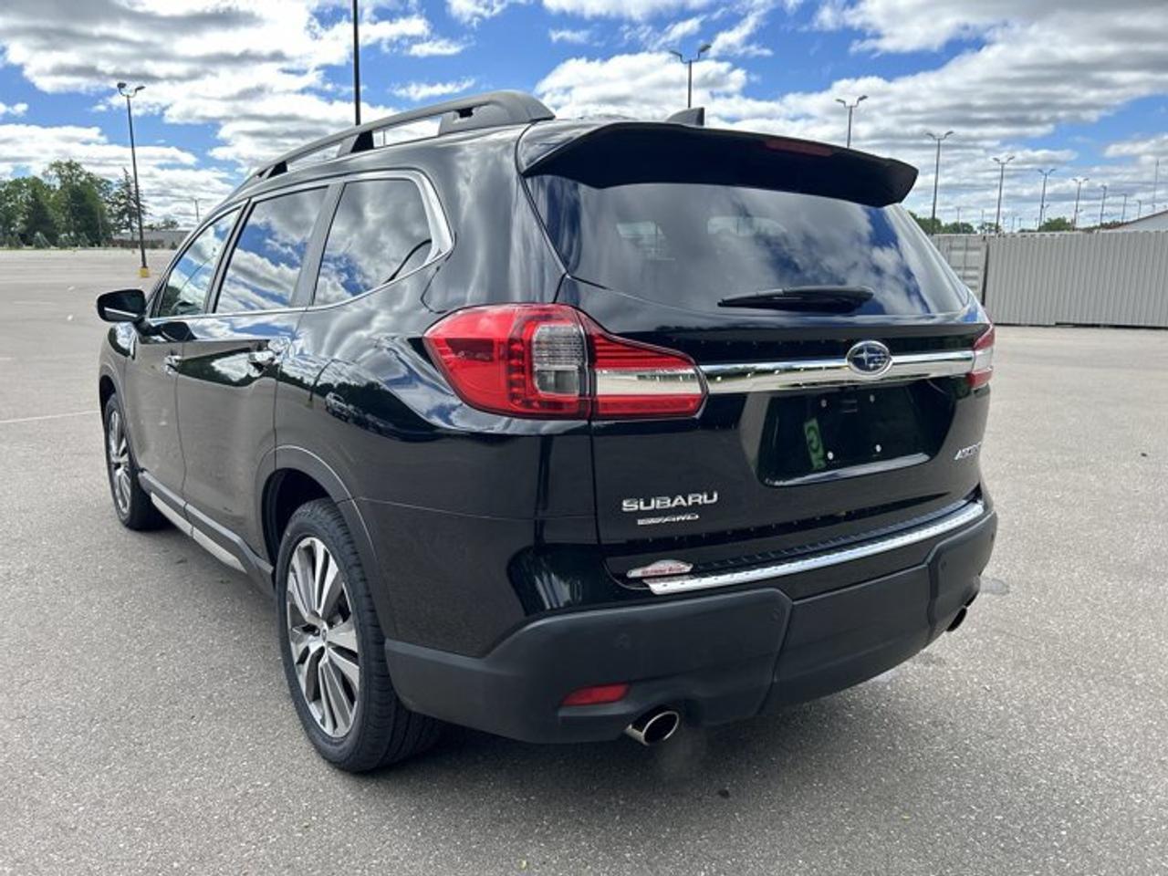 2021 Subaru ASCENT Touring | No Accidents | Panoramic Sunroof | Vent. Front Seats Photo