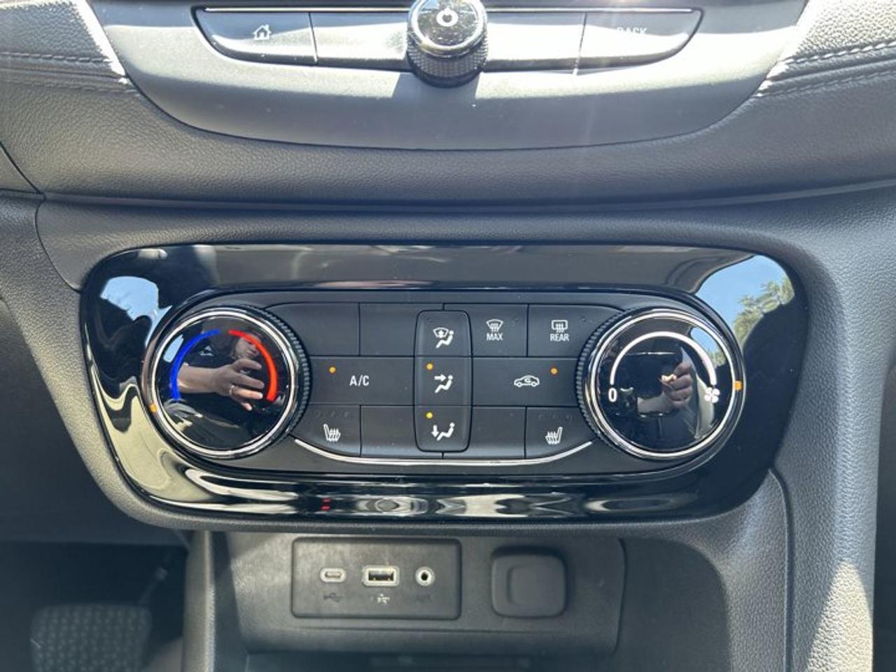 2023 Buick Encore GX Preferred AWD | No Accidents Photo