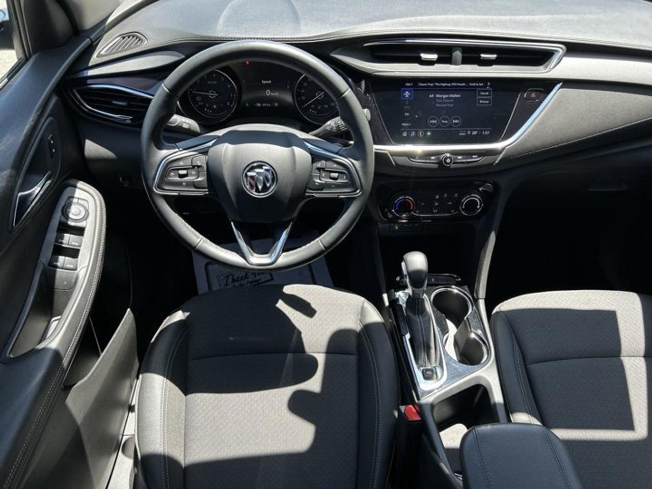 2023 Buick Encore GX Preferred AWD | No Accidents Photo