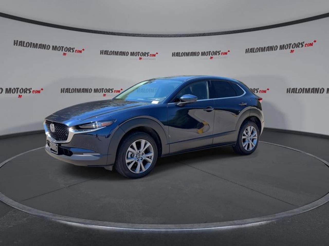 2025 Mazda CX-30 GT AWD | No Accidents | Sunroof | Leather Seats | 360 Camera Photo3