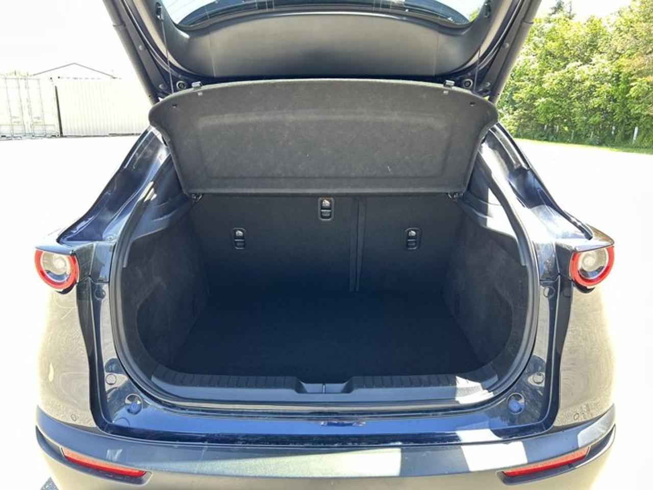 2025 Mazda CX-30 GT AWD | No Accidents | Sunroof | Leather Seats | 360 Camera Photo