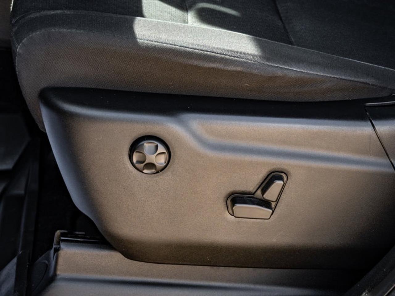 2021 Jeep Grand Cherokee Laredo Photo