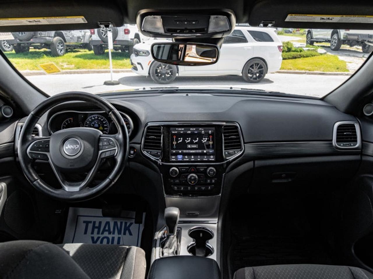 2021 Jeep Grand Cherokee Laredo Photo
