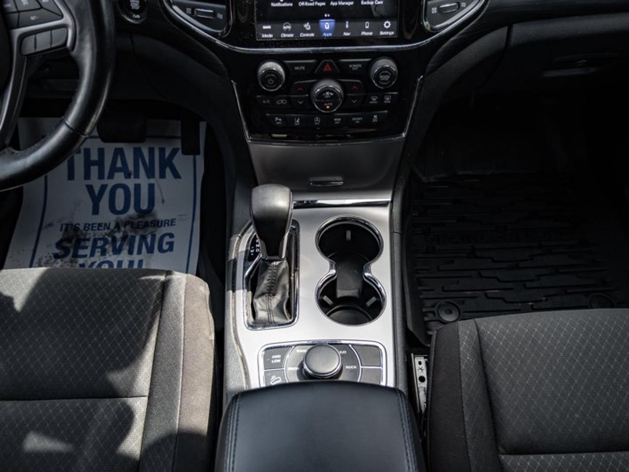 2021 Jeep Grand Cherokee Laredo Photo