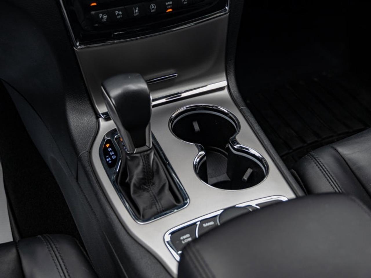 2022 Jeep Grand Cherokee WK Limited Photo