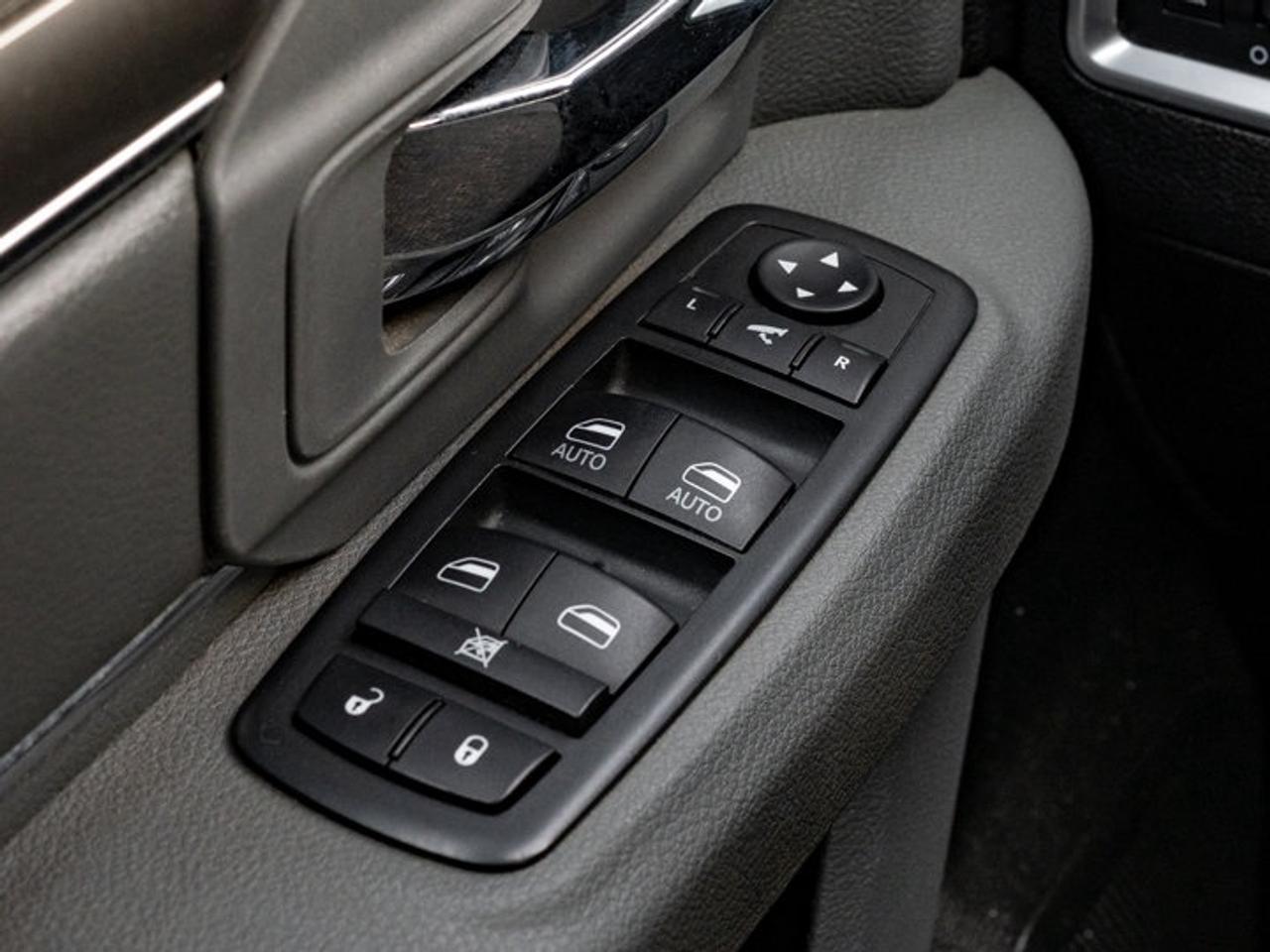 2019 RAM 1500 Classic SLT Photo