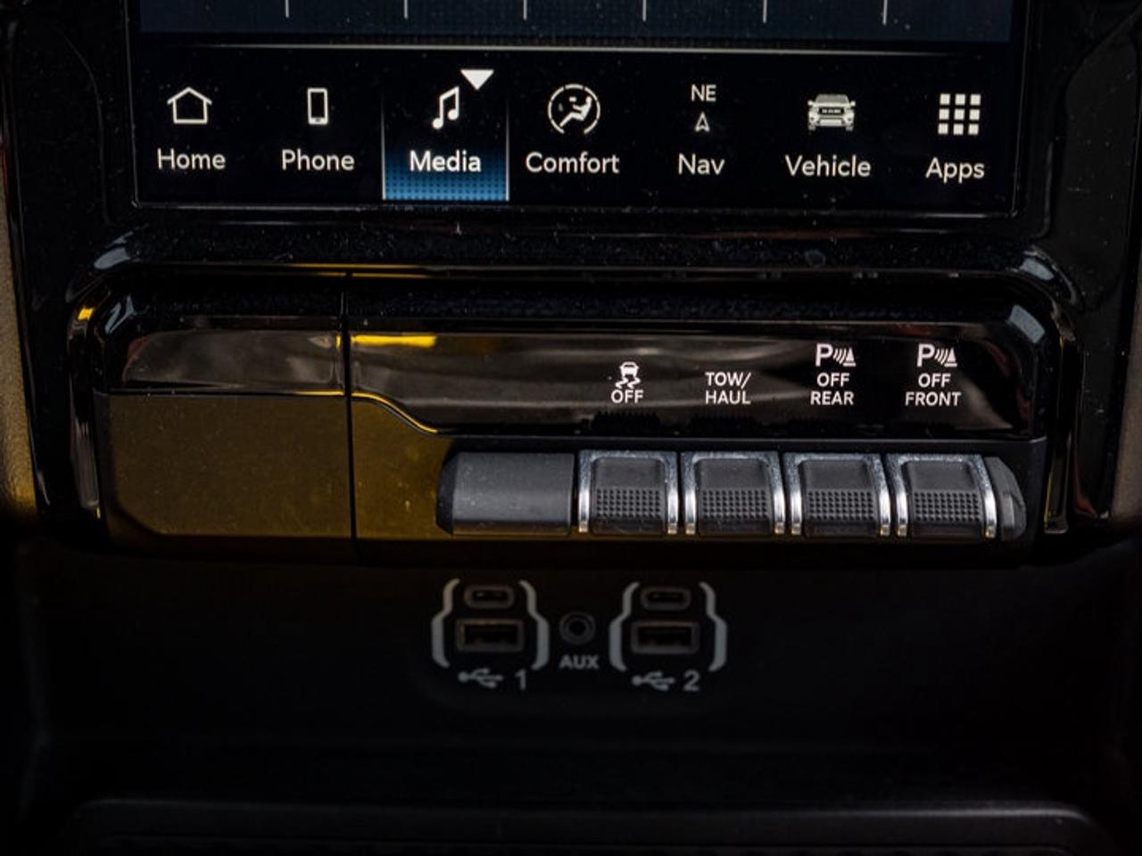 2022 RAM 1500 Rebel Photo