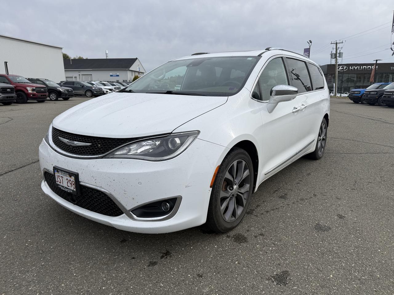 2018 Chrysler Limited 2WD USED Photo1