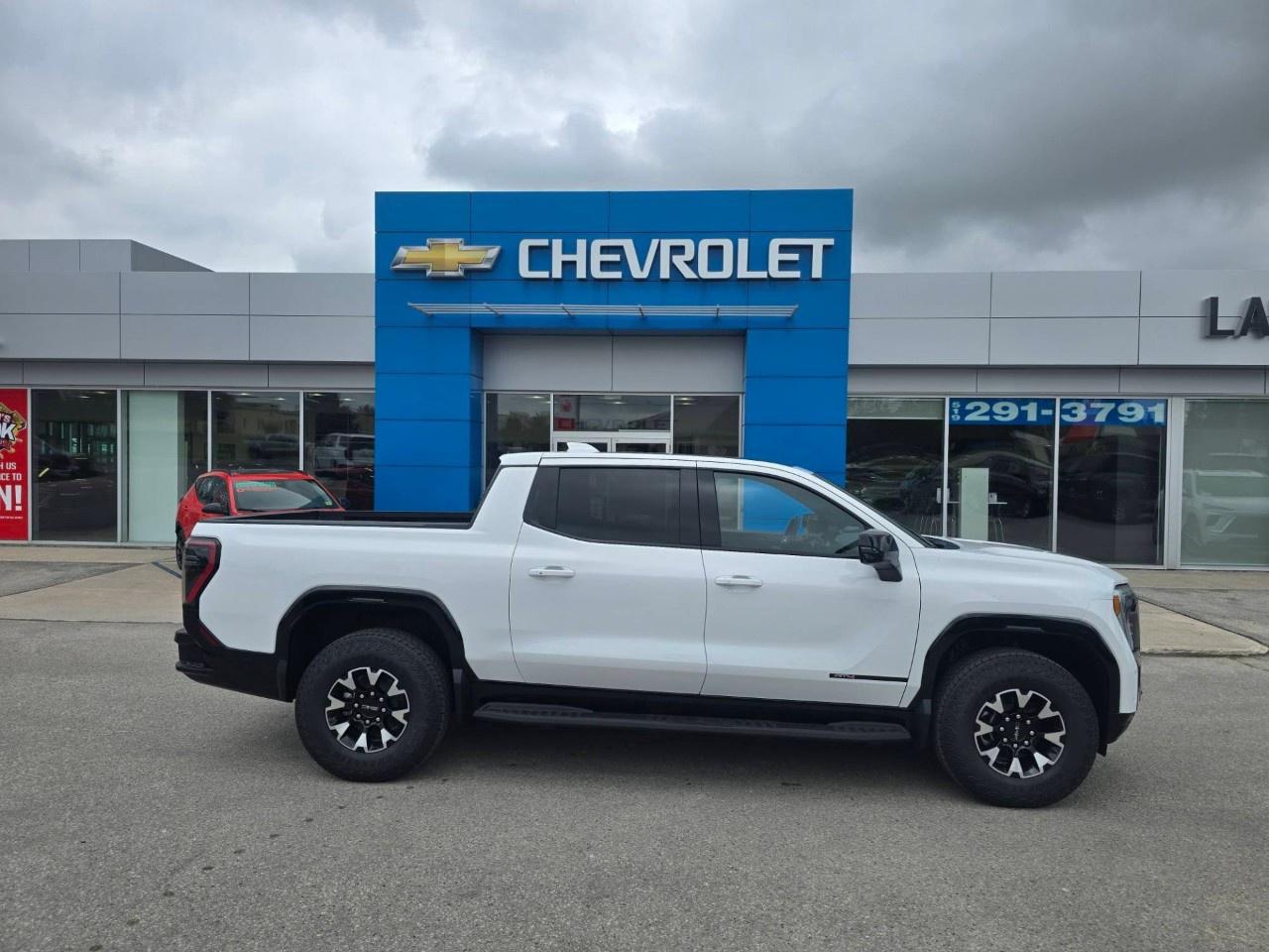 2026 GMC Sierra EV e4WD Crew Cab Max Range AT4 Photo
