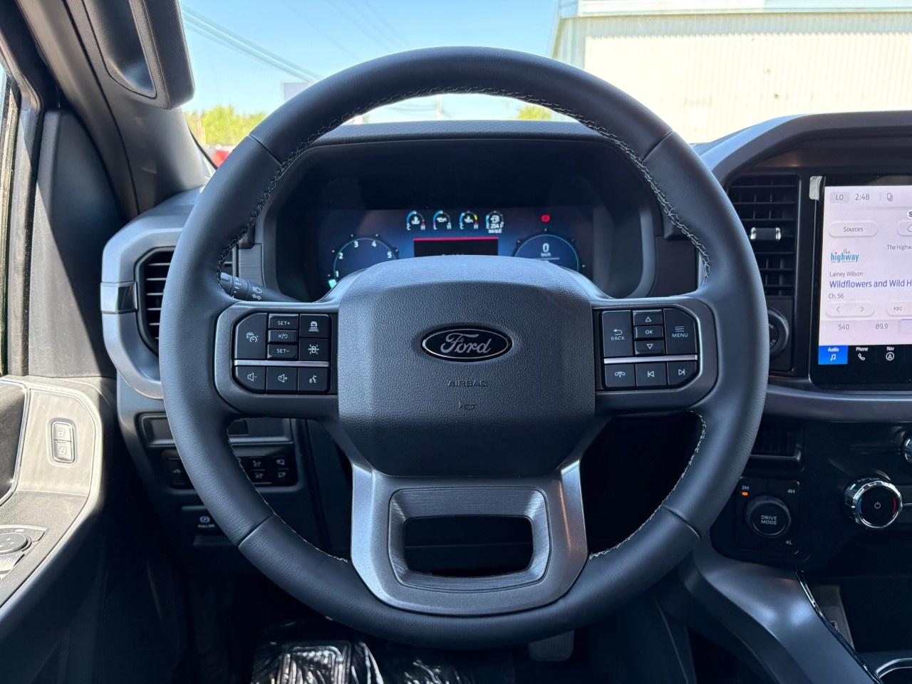 2026 Ford F-150 XLT 4WD SuperCrew 5.5' Box Photo