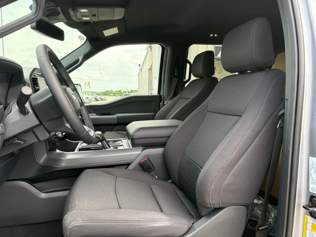 2026 Ford F-150 XLT 4WD SuperCrew 5.5' Box Photo