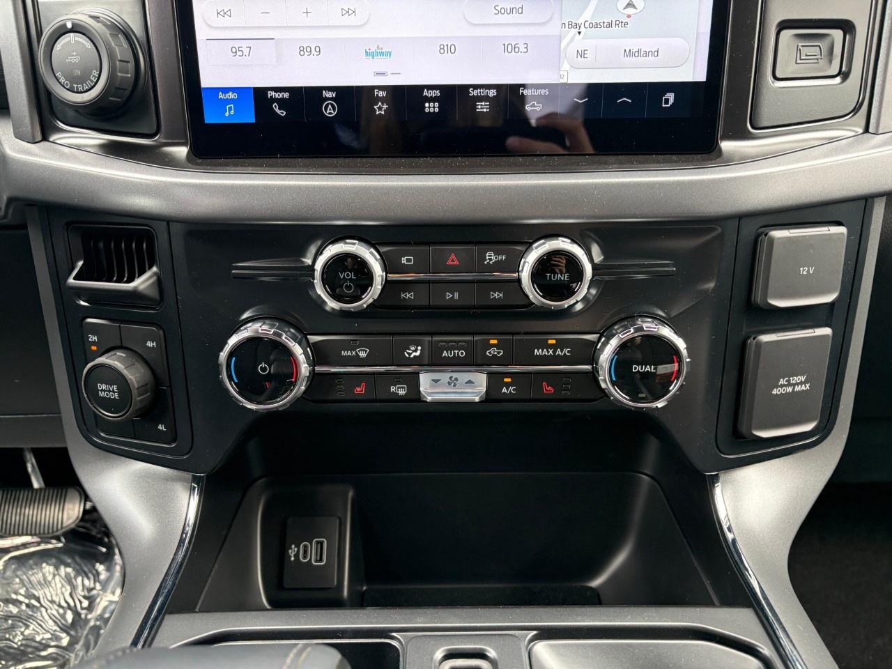 2026 Ford F-150 XLT 4WD SuperCrew 5.5' Box Photo