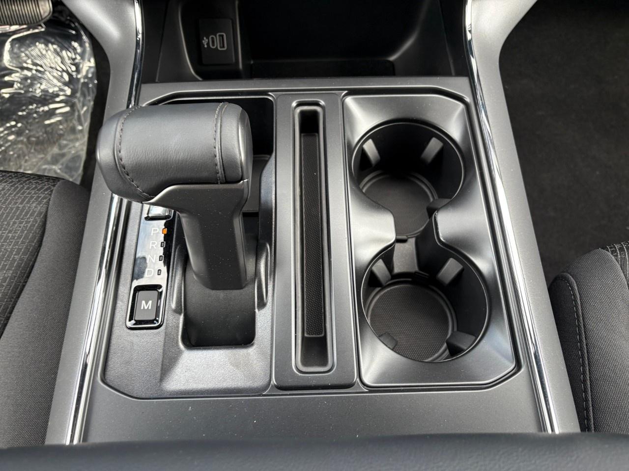 2026 Ford F-150 XLT 4WD SuperCrew 5.5' Box Photo