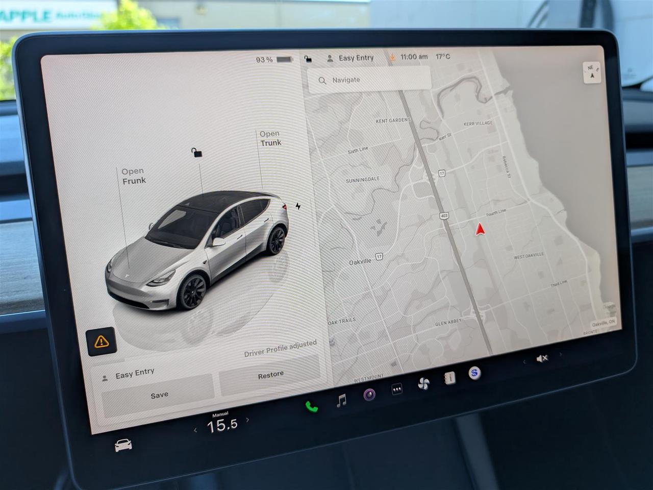 2023 Tesla Model Y LONG RANGE AWD - DUAL MOTOR Photo