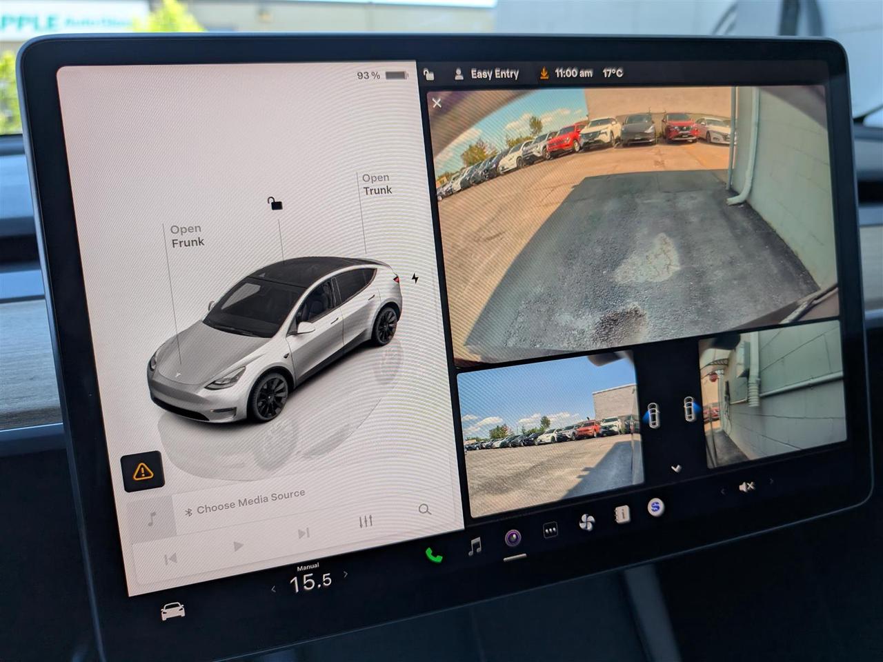 2023 Tesla Model Y LONG RANGE AWD - DUAL MOTOR Photo