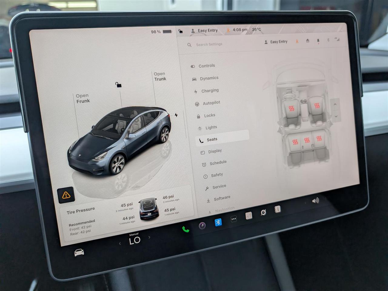 2024 Tesla Model Y LONG RANGE AWD - WHITE INTERIOR - DUAL MOTOR Photo