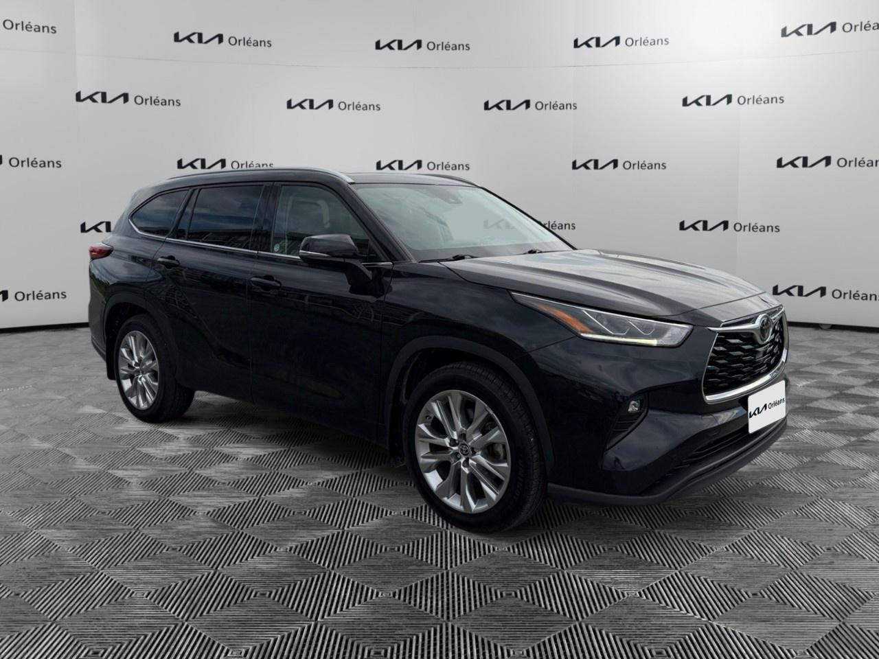 2022 Toyota Highlander LIMITED AWD Photo