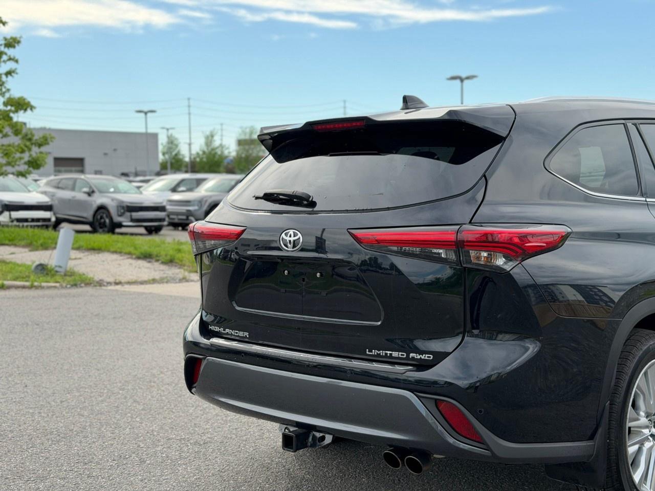 2022 Toyota Highlander LIMITED AWD Photo