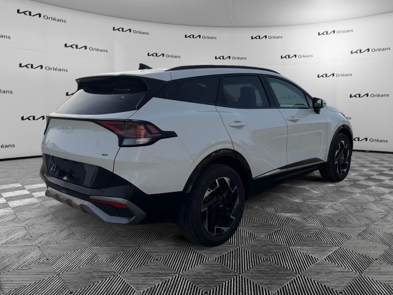 2024 Kia Sportage EX Premium AWD w/Black Interior Photo
