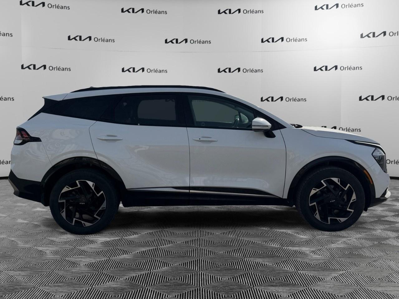 2024 Kia Sportage EX Premium AWD w/Black Interior Photo