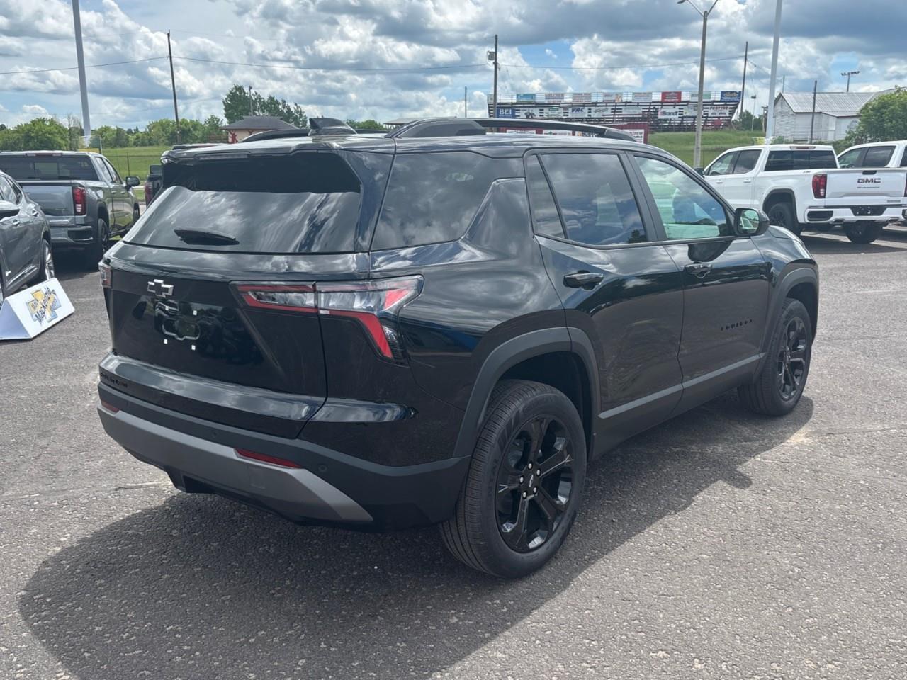 2026 Chevrolet Equinox LT Photo