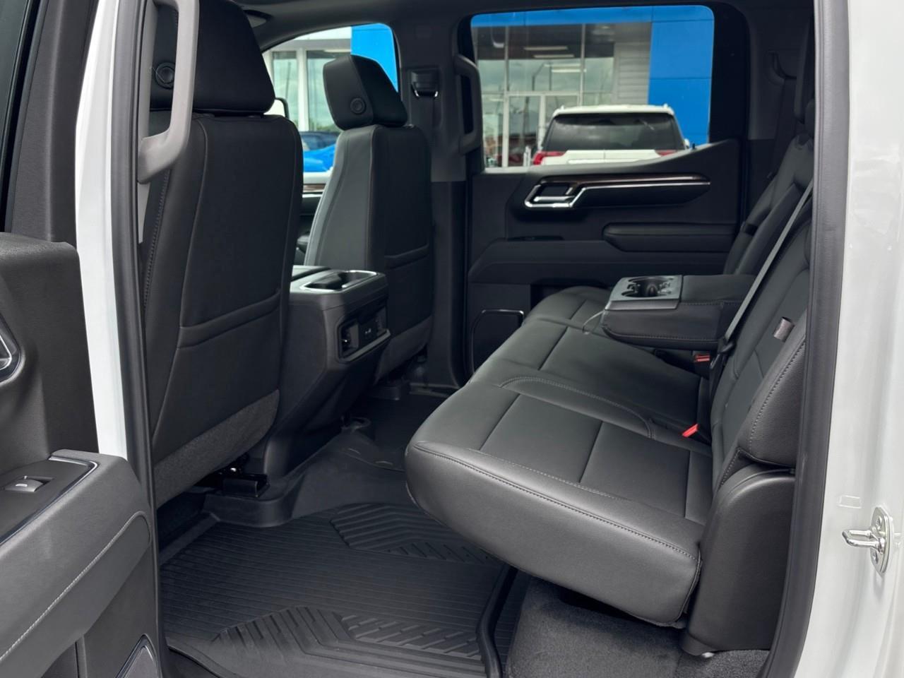 2026 Chevrolet Silverado 1500 LT Trail Boss Photo