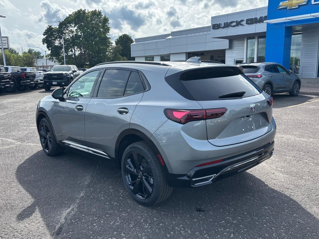 2026 Buick Envision SPORT TOURING Photo