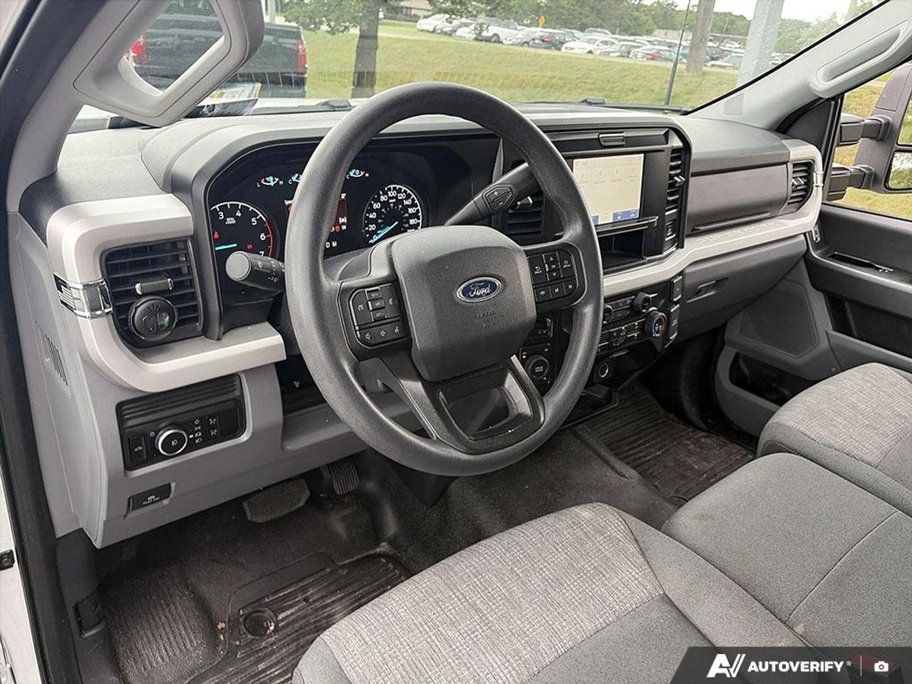 2025 Ford F-250 XLT 603A|5TH WHEEL PREP|SNOW PLOW PREP|10,000 GVWR PK Photo