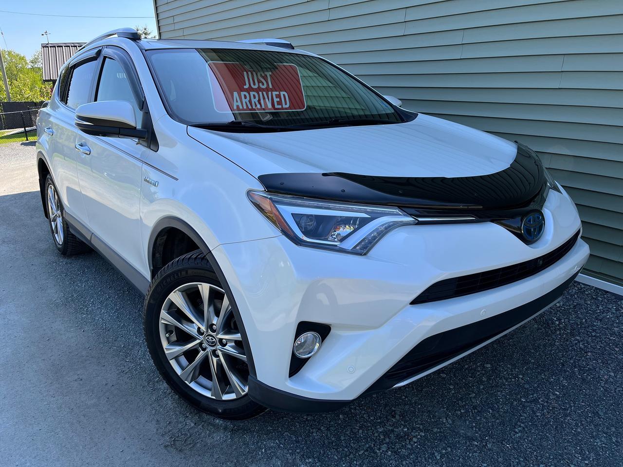 2016 Toyota RAV4 LIMITED  - Photo #1