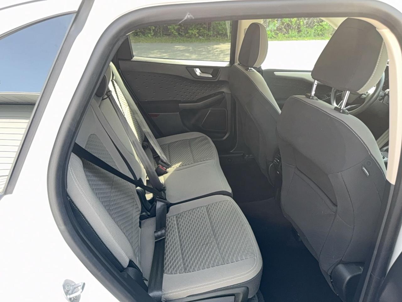 2020 Ford Escape SE Photo