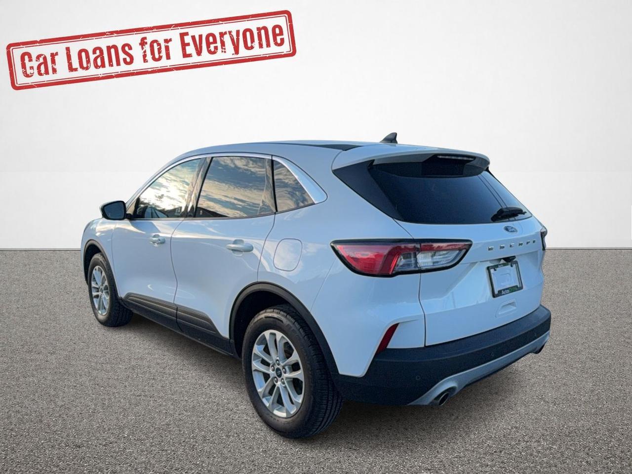 2020 Ford Escape SE AWD Photo2