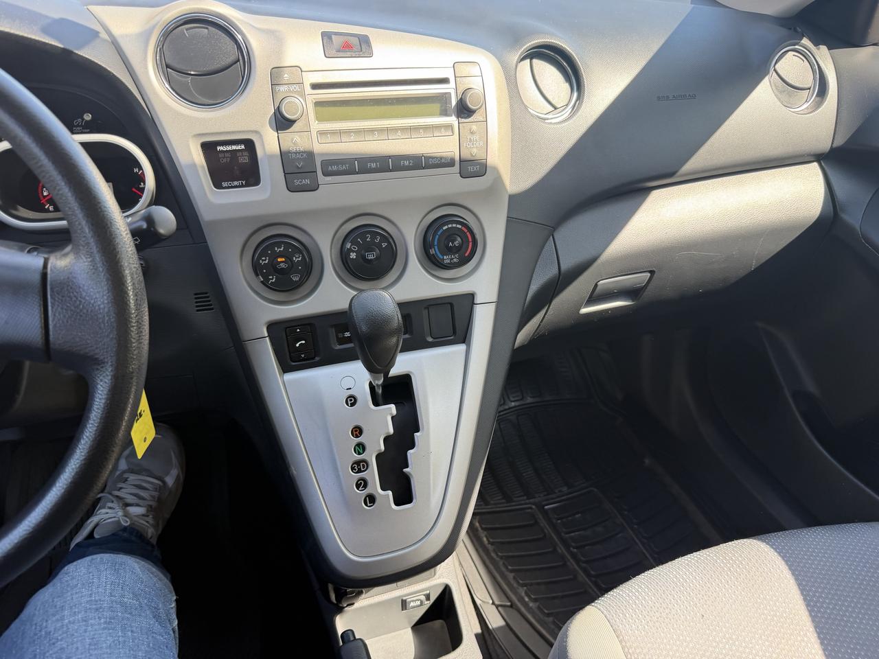 2010 Toyota Matrix Well Maintained Photo
