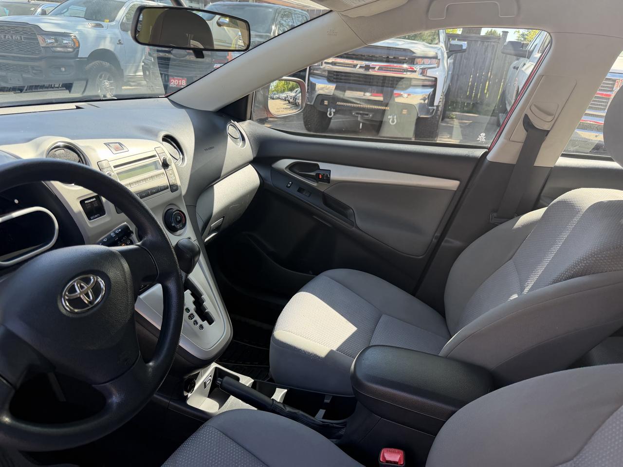 2010 Toyota Matrix Well Maintained Photo