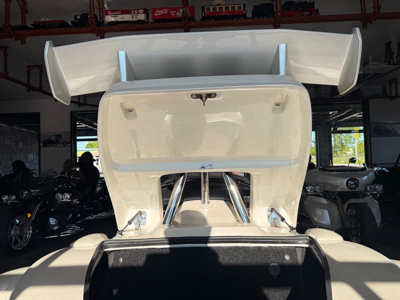 2026 Rewaco RF1 GT PUR3 TOURING Photo