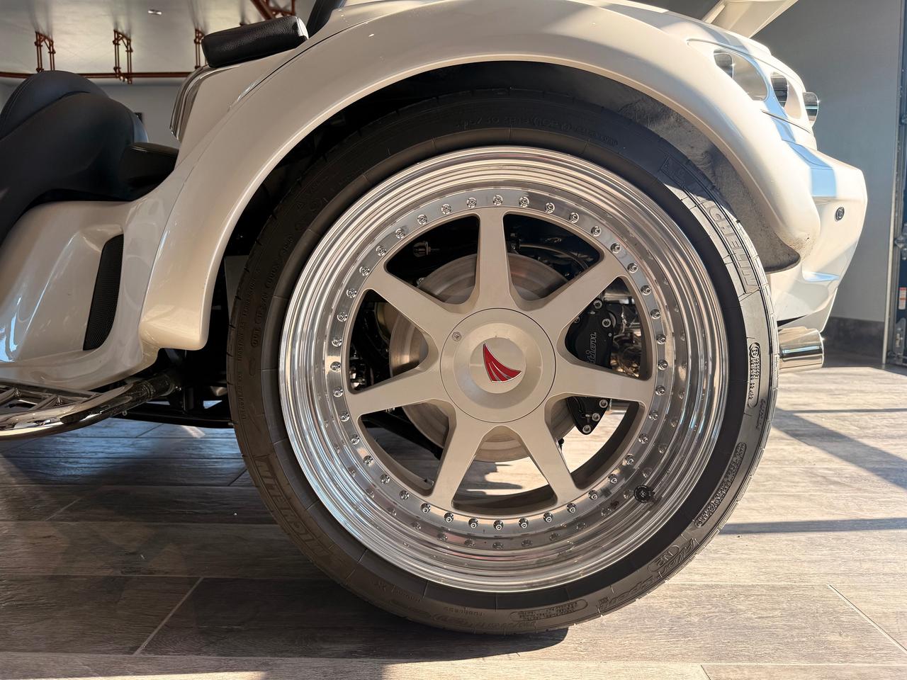 2026 Rewaco RF1 GT PUR3 TOURING Photo