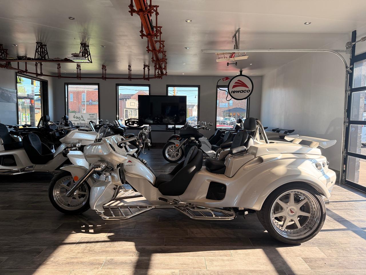 2026 Rewaco RF1 GT PUR3 TOURING Photo