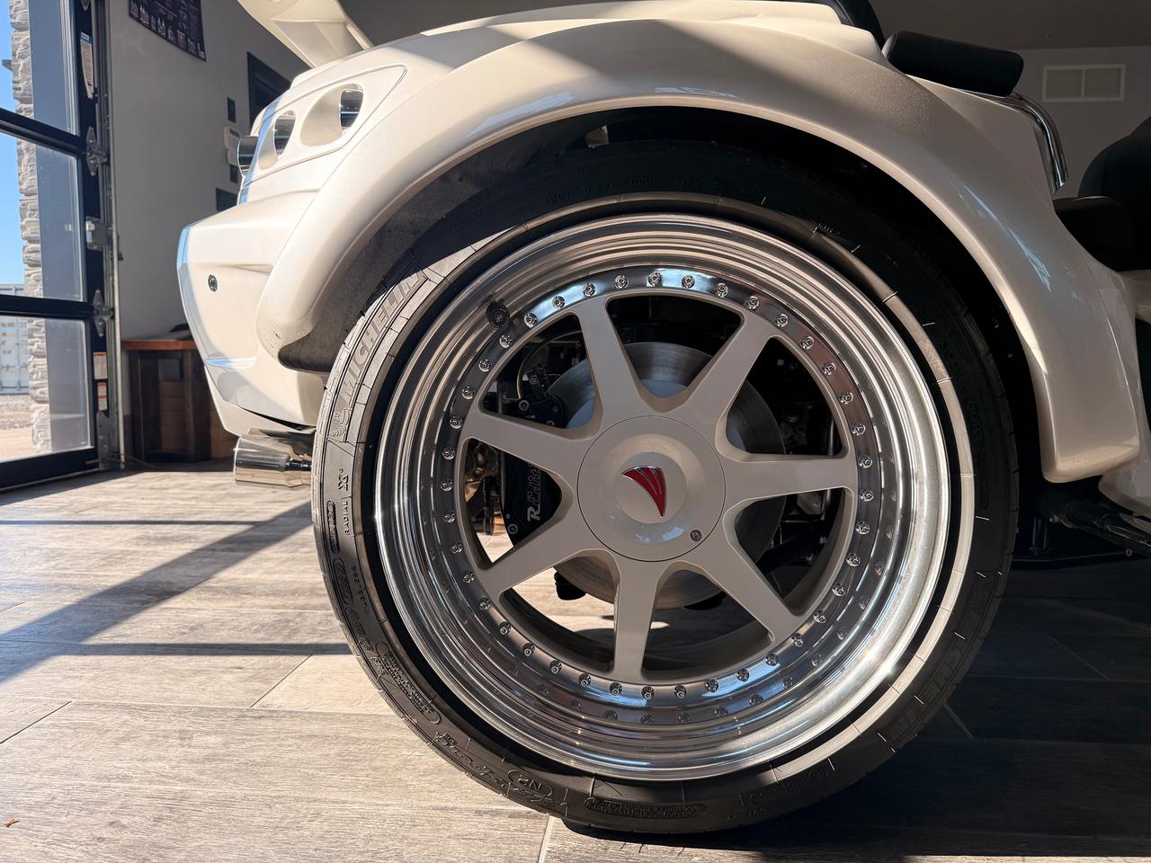 2026 Rewaco RF1 GT PUR3 TOURING Photo