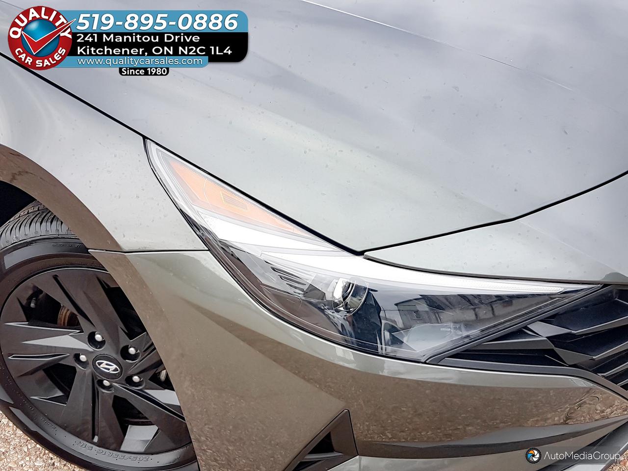 2023 Hyundai Elantra Preferred *HEATED SEATS* Photo