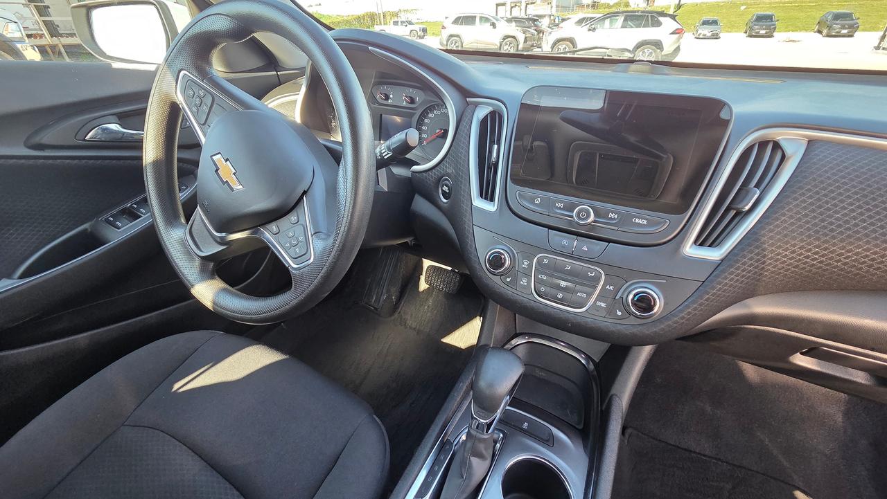 2023 Chevrolet Malibu 1LT Photo