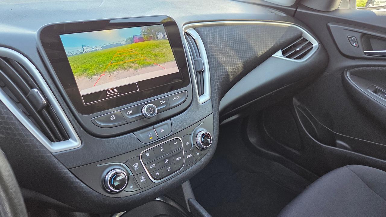 2023 Chevrolet Malibu 1LT Photo