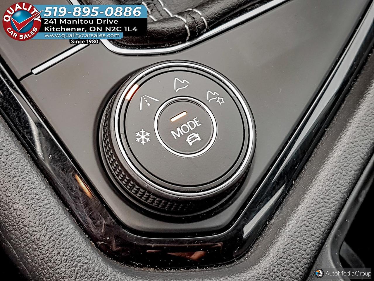 2023 Volkswagen Taos Trendline 4MOTION AWD *HEATED SEATS* Photo