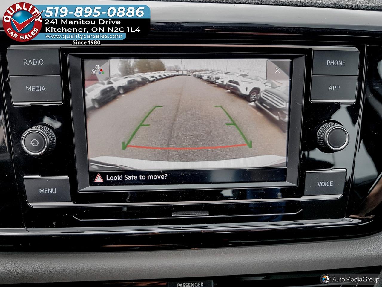 2023 Volkswagen Taos Trendline 4MOTION AWD *HEATED SEATS* Photo