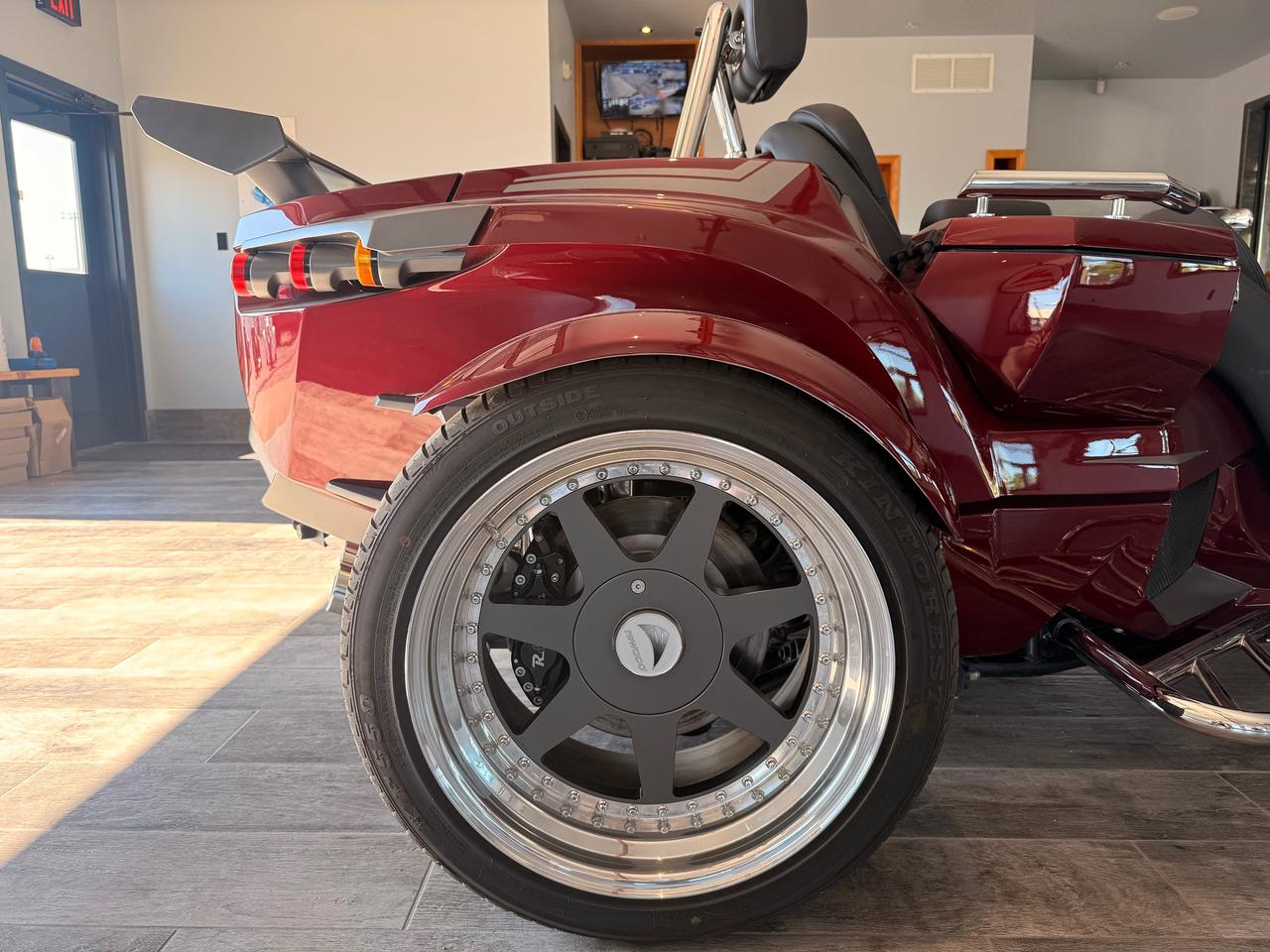 2024 Rewaco PUR3 GT Touring Photo