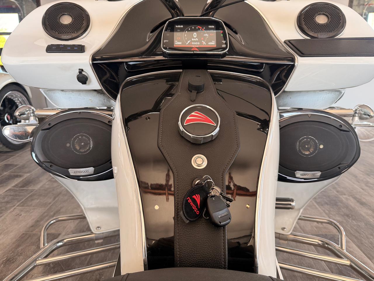 2024 Rewaco RF1 GT2 PUR3 Photo