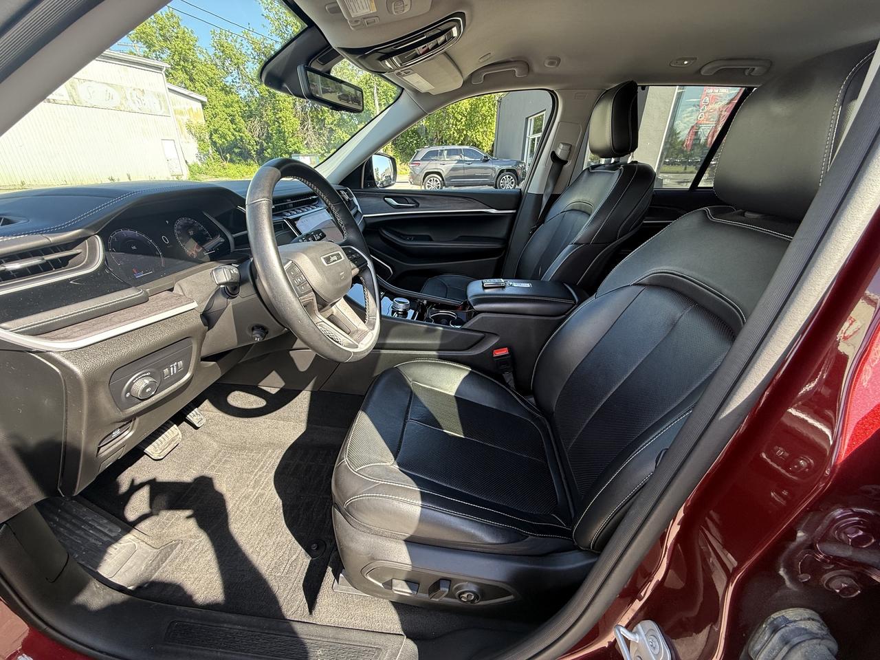 2022 Jeep Grand Cherokee Limited - Extended Warranty to 06/27 - Lux Tech II Photo